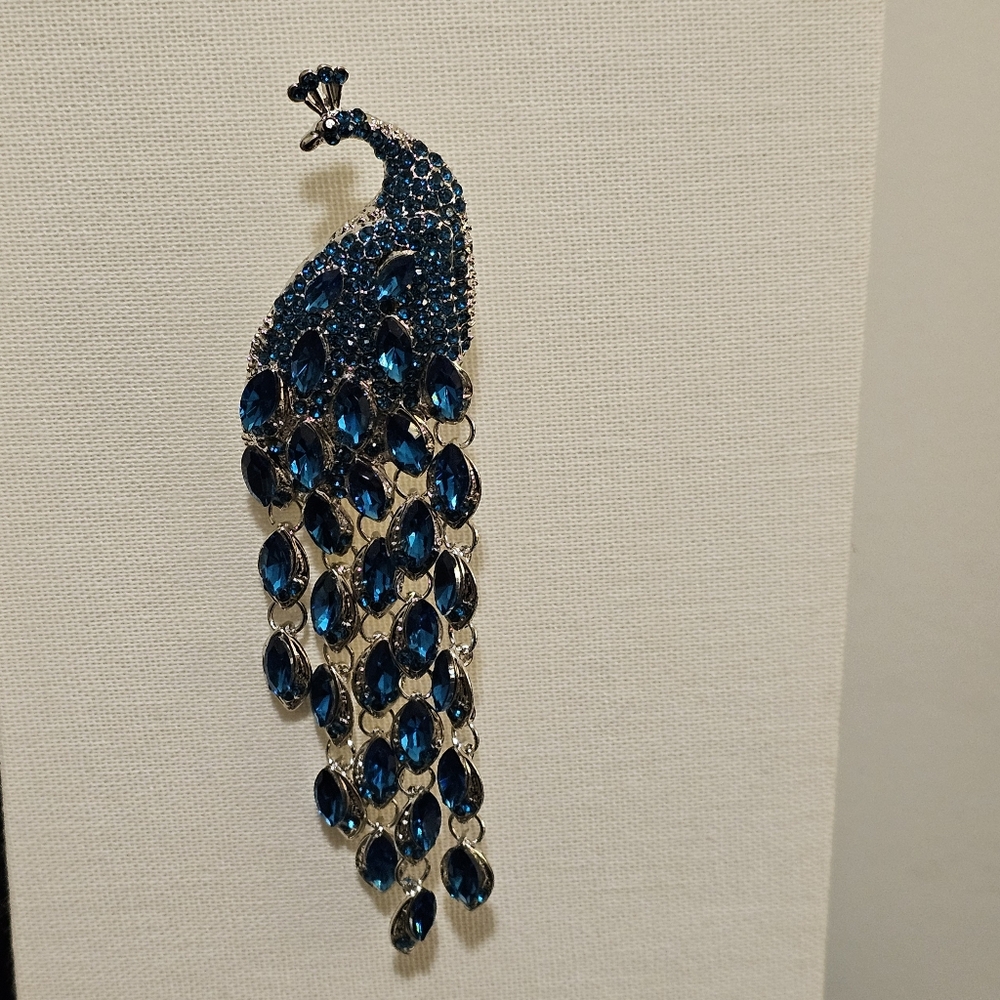Long Tail Peacock Brooch